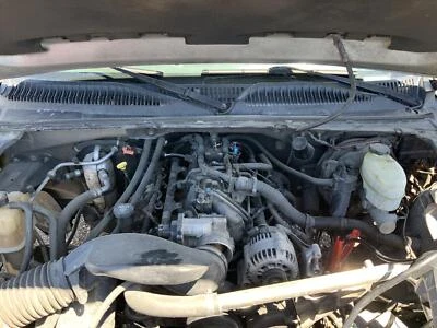 Used Engine Complete Assembly fits: 2003 Chevrolet Avalanche 1500 5.3L VIN T 8th - Image 1 of 4