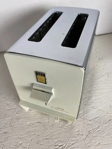 Proctor Silex Chrome Toaster p02336 1969 model - Picture 1 of 9