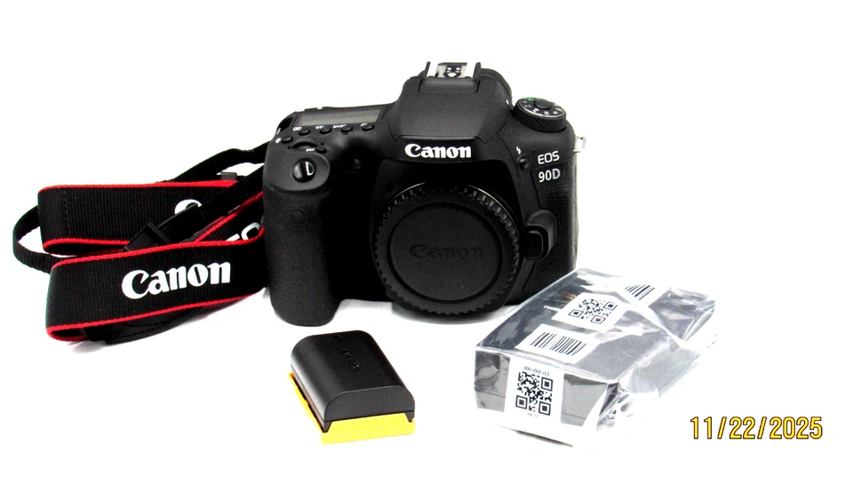 Canon EOS 90D 4K 32.5MP DSLR Camera (Body Only) Black  SUPER MINT! TESTED - Image 1 of 4