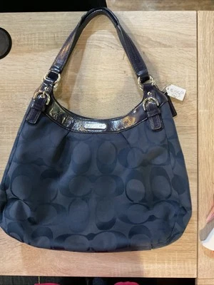 Bolso Cartera Coach SOHO Signature F19251 Jacquard Patrón "C" Azul/Negro Grande HOBO Foto 1 de 4
