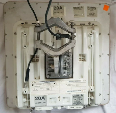 Motorola Wireless Ethernet Point to Point Bridge, PTP45600, WB3036, Tan [GR381D] - Image 1 of 4