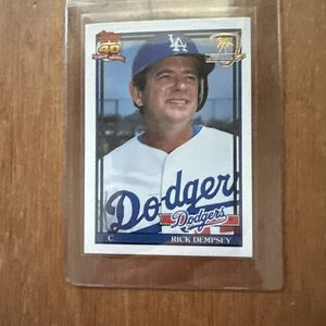 1991 Topps Desert Shield 427 Rick Dempsey Dodgers Sharp Corners & Clean Surface - Picture 1 of 3