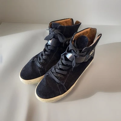 Frye Lena Arnés Gamuza Zapatillas Botas Negras Para Mujer 9 M Cremallera Gótico Grunge Suave Foto 1 de 4