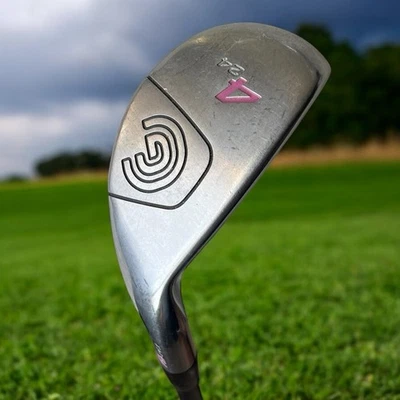 Cleveland 4 Hybrid 4H Ladies HI BORE 24° Womens Graphite Golf Club Right Hand - Image 1 of 4
