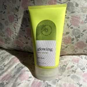 Bath & Body Works - "GLOWING" ~ Fruchtenzyme Körperpolitur 8 Oz. - Bild 1 von 24