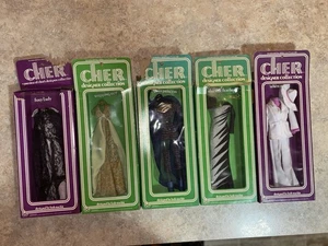 Cher Designer Kollektion 5 Stück (Foxy, Stepping Out, Space, Feather & White Out - Bild 1 von 24