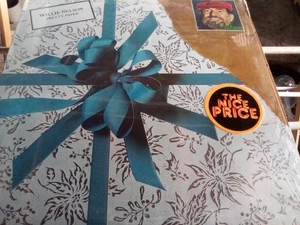 WILLIE NELSON Xmas stereo COLUMBIA  LP Pretty Paper - Picture 1 of 1
