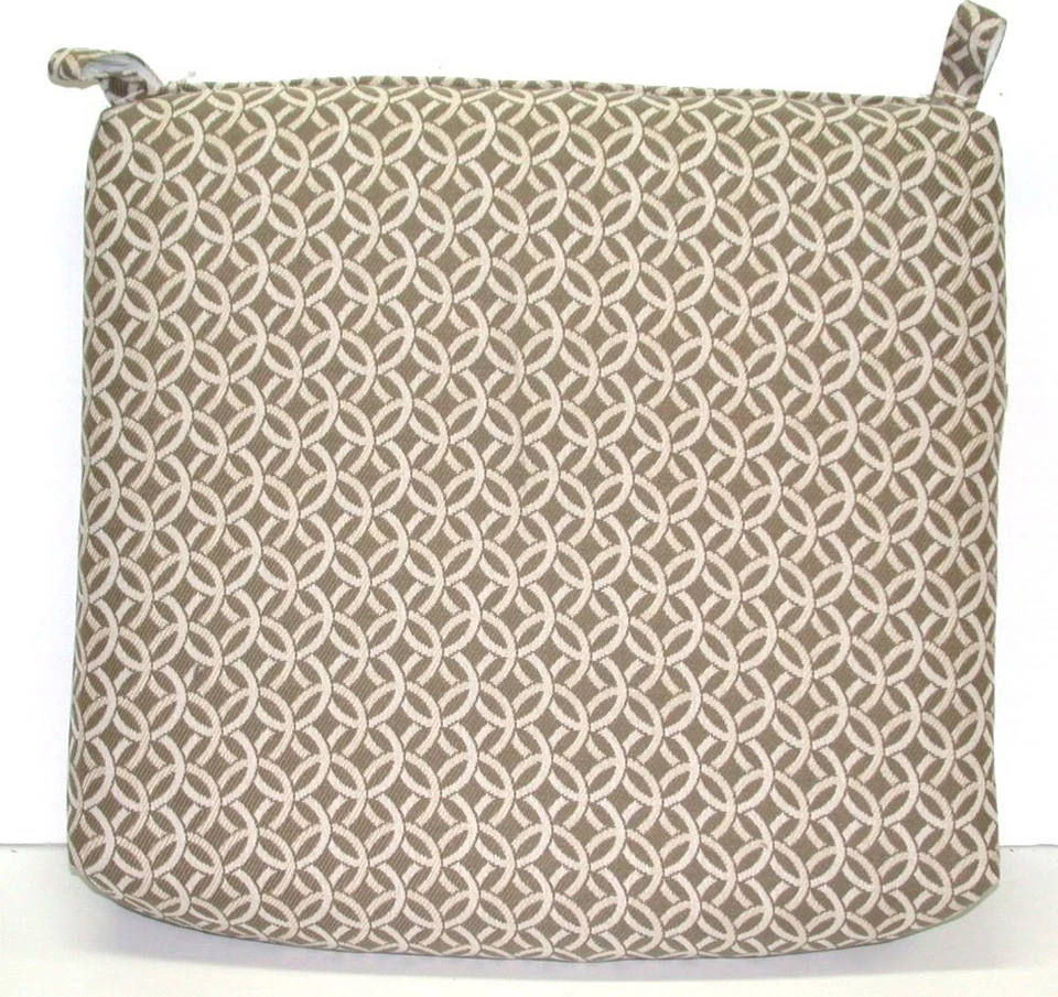 Almohadilla de asiento de patio exterior ~ Sector Taupe ~ 17.5" x 17.5" x 3" **NUEVA** Foto 1 de 1