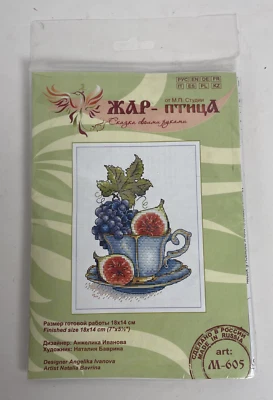 Kit de punto de cruz contado Studia uvas e higo M-605 Foto 1 de 4