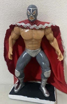 EL Hijo Del Santo Wrestler 7in Action Figure Mexican Toys  LUCHA LIBRE MEXICANA - Image 1 of 3