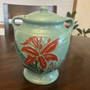 Vintage USA grüne Urne Stil Keksdose Topf - rote Blume Blumendesign 9"T x 8"W - Bild 1 von 13
