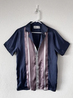 Hollister Satin Stripe Button-Up Shirt Navy Pink White Men’s Size Small - Image 1 of 4