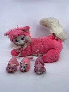 Peluche Kitty Surprise gatto e 3 gattini rosa Hasbro 1992 - Foto 1 di 15