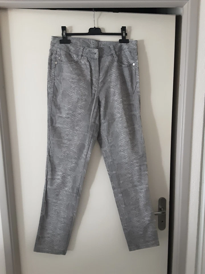 Pantalon, motif Python, taille 40, marque Basler - Photo 1/4