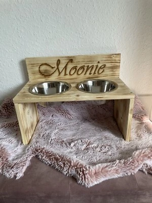 Personalisierte und ergonomische Futterbar aus Holz für Hunde - Trinknapf - Hund - Bild 1 von 4