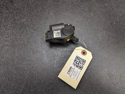A/C Heater Flap Door Actuator 2017 Cadillac Escalade ESV 2015 2016 2018 - 2020 - Image 1 of 4