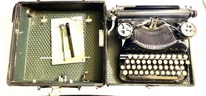 Corona Four Typewriter in Travel Case “Great Complete Working Condition” - Picture 1 of 12