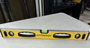 Pittsburgh 24" Level Plastic Frame, 3-Vial - Picture 1 of 3