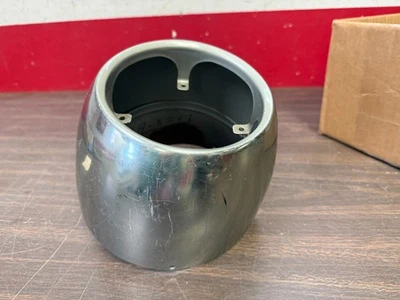 Ford Custom Victoria 1951 parrilla derecha carcasa bala nos 1125 Foto 1 de 4