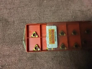 SANDVIK R166.0L-11UN01-240 1020 TiN COATED CARBIDE THREADING INSERTS 10 Pcs. - Picture 1 of 2