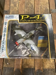 Nuevo avión Thunderbolt de metal fundido a presión de plástico 0661732763160 P-47 - Imagen 1 de 2