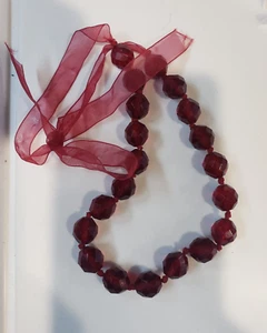 Red Ribbon Red Acrylic Bead Necklace 10.5 inches - Picture 1 of 2