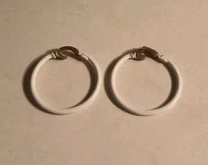 Vintage Lewis Segal White Enamel Hoop Clip On Earrings L.H. Segal California - Picture 1 of 6