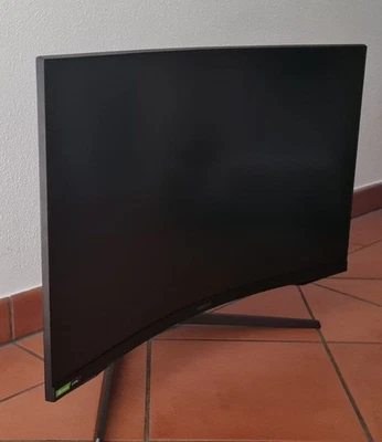 Samsung Odyssey G7 32" Gaming Monitor With 1000R Curved Screen 240Hz WQHD - Bild 1 von 4