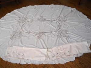Große Vintage ovale maschinengestickte & Cutwork Tischdecke & 8 Servietten - Bild 1 von 7