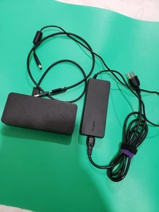 Targus DOCK182-A1 USB-C Universal Docking Station with 100W Power - Picture 1 of 3