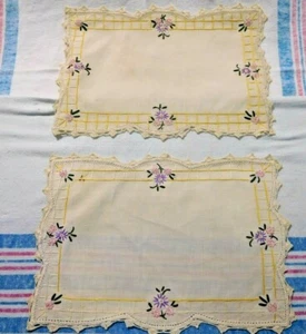 2 Piece Embroidered Linens Pink and Lavender Flowers with Green Leaves #1891 - Picture 1 of 3