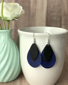 New Dangle Faux Vegan Leather Royal Blue Navy Black Buffalo Plaid Silver Earring - Picture 1 of 3