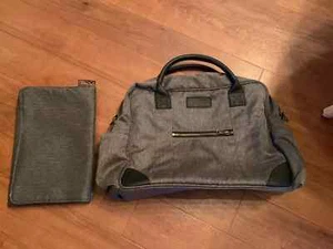 Mountain Buggy Urban Jungle Nappy Change Bag Pram Mat - Picture 1 of 7