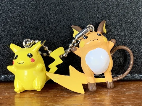 Pokemon Pikachu Raichu Figure Keychain Ball Chain CGTSJ Vintage Rare F/S! Cover