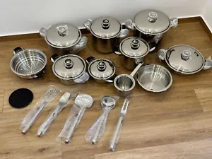 BATTERIA DI PENTOLE IN ACCIAIO INOX 18/10 CON COPERCHI COLORE ACCIAIO - Foto 1 di 10