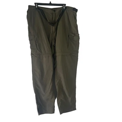 Magellan Sportswear Men's Size XXL Green Cargo Convertible Tactic Pants - Image 1 of 4