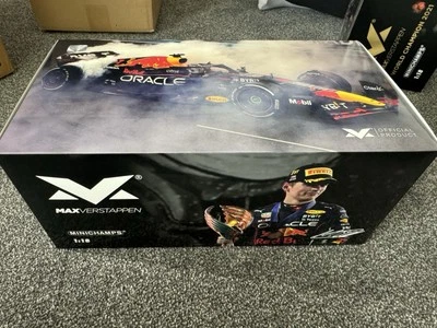Max Verstappen Abu Dhabi World Champion 2022 1:18 Limited Edition  - Image 1 of 4