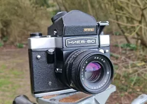 Kiev 60 camera Volna 3 80 mm f 2.8 - Picture 1 of 8
