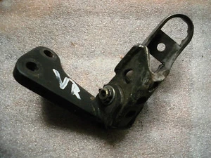 C1. Yamaha XTZ 660 Tenere 3YF Fußraste vorne Rechts + Halter - Picture 1 of 2