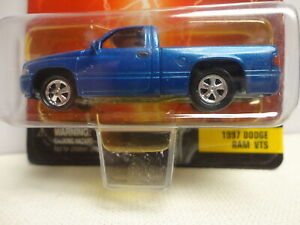 Johnny Lightning 1997 DODGE RAM VTS Blue '97 Pickup Truck RED CARD