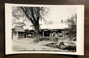 Brown County Folks Shop Nashville, Indiana RPPC Postcard Store Gift Shop Valiant - Picture 1 of 2
