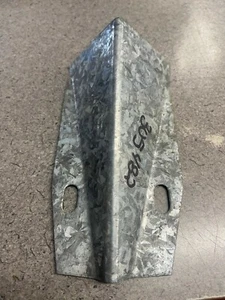 DIVIDER CAP FOR NEW IDEA 309/310 ONE ROW CORN PICKER - Picture 1 of 2