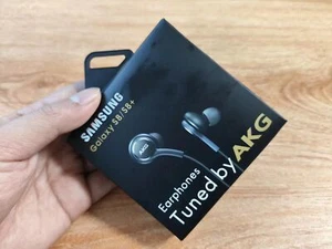 AKG Earbuds 3.5mm Wired Headphones for Samsung Galaxy S8 Plus Note 8 Note9 S9+ - Picture 1 of 15