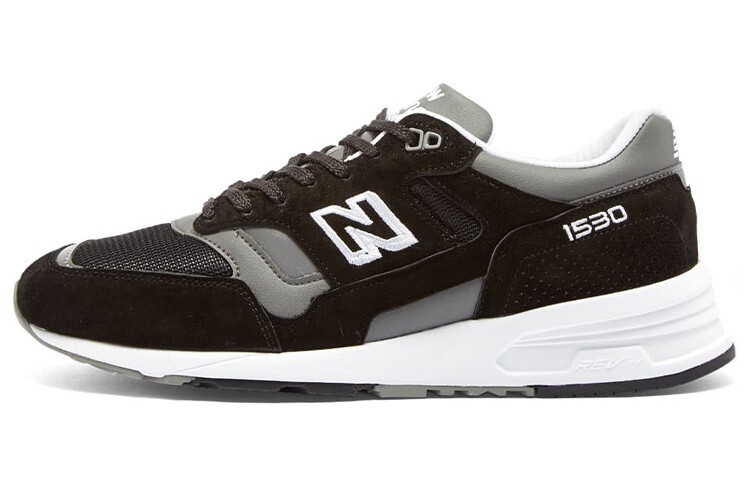 New Balance 1530 ブラック/グレー New Balance 1530 Athletic Shoes for Men for Sale