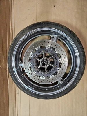 99-02 LLANTAS YAMAHA R6 LLANTA DELANTERA CROMADA LLANTAS YZF R6 LLANTAS 100% RECTAS Y ROTORES Foto 1 de 4