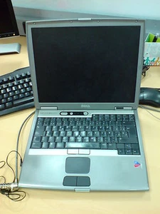 DELL LATITUDE D600 - Centrino 1.4GHZ-512MB-COMBO-XP WIF - Photo 1/1