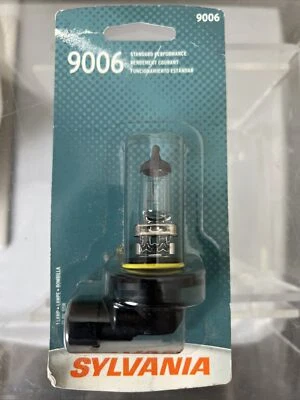 NUEVA Lámpara Bombilla Sylvania 9006 Rendimiento Estándar Foto 1 de 2
