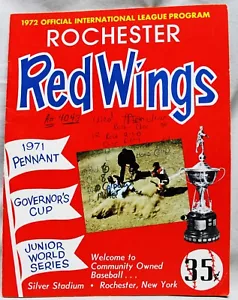 ROCHESTER RED WINGS BASEBALL OFFICIAL INTERNATIONAL LEAGUE PROGRAM 1972 VINTAGE - Picture 1 of 10