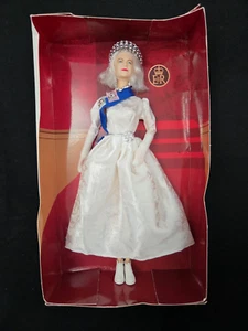 Queen Elizabeth II 70th Anniversary 11" Doll Platinum Jubilee NOT Barbie MATTEL - Picture 1 of 12