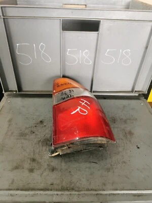 Mitsubishi Lancer CA0 CA0W CJ0 Luz de Trasera Derecha 1146-304 - Imagen 1 de 4